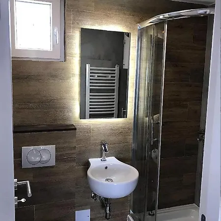 A6 דירה קופאוניק